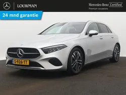 Grijs Gebruikt 2023 Mercedes A180 Business Hatchback | € 30.995 (Super prijs)