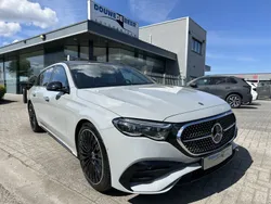 Grijs Gebruikt 2024 Mercedes E300 AMG line Stationwagen | € 64.950