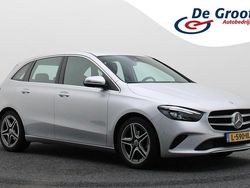 Grijs Gebruikt 2021 Mercedes B180 Edition MPV | € 24.950 (Goede deal)