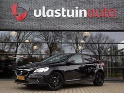 Zwart Gebruikt 2019 Volvo V40 Hatchback | € 19.950 (Goede deal)