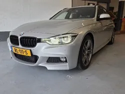 Grijs Gebruikt 2018 BMW 318 M Sport Stationwagen | € 17.500 (Eerlijke prijs)