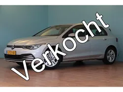 Zilver Gebruikt 2021 VW Golf VIII Life Hatchback | € 18.899 (Goede deal)