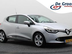 Grijs Gebruikt 2014 Renault Clio IV Night&Day Hatchback | € 7.950 (Eerlijke prijs)