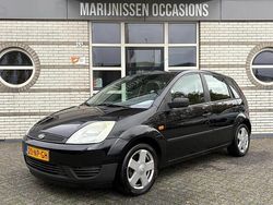Zwart Gebruikt 2004 Ford Fiesta Hatchback | € 995 (Eerlijke prijs)