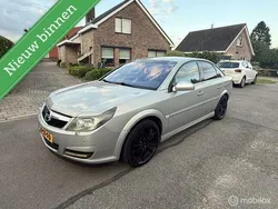 Grijs Gebruikt 2006 Opel Vectra GTS Executive Hatchback | € 2.650 (Eerlijke prijs)