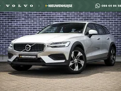 Grijs Gebruikt 2020 Volvo V60 CC Pro Stationwagen | € 38.899 (Goede deal)