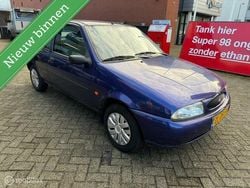 Blauw Gebruikt 1999 Ford Fiesta Ambiente Hatchback | € 1.250 (Eerlijke prijs)