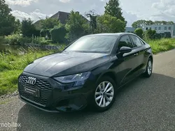 Zwart Gebruikt 2022 Audi A3 Sedan | € 24.995 (Goede deal)
