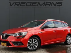 Rood Gebruikt 2018 Renault Mégane GrandTour LIMITED Stationwagen | € 7.450 (Iets duurder)