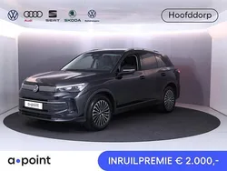 Zwart Gebruikt 2022 VW Tiguan Business+ SUV | € 39.949 (Eerlijke prijs)