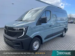 Blauw Nieuw 2024 Renault Master Van | € 40.521 (Duur)