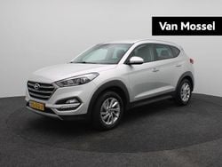 Platinum silver metallic (u3s) Gebruikt 2018 Hyundai Tucson Edition SUV | € 16.940 (Goede deal)