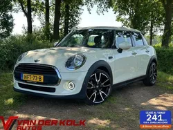 Wit Gebruikt 2021 Mini ONE Pepper Hatchback | € 14.885 (Eerlijke prijs)