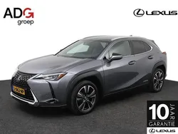 Grijs Gebruikt 2021 Lexus UX 250h SUV | € 29.950 (Eerlijke prijs)