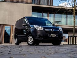 Zwart Gebruikt 2018 Opel Combo MPV | € 9.500 (Goede deal)