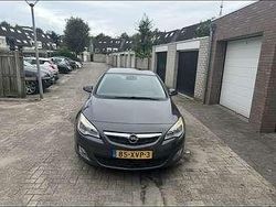 Grijs Gebruikt 2012 Opel Astra Sport Hatchback | € 4.250 (Goede deal)