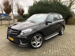 Zwart, metallic lak Gebruikt 2016 Mercedes GLE250 Sport Edition SUV | € 19.500