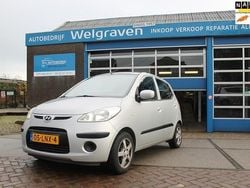 Grijs (metallic) Gebruikt 2010 Hyundai i10 Dynamiq Hatchback | € 3.850 (Eerlijke prijs)
