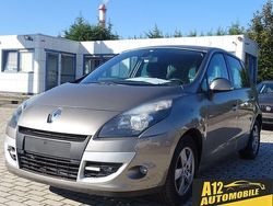 Bruin Gebruikt 2012 Renault Scénic Bose Edition MPV | € 6.450 (Duur)