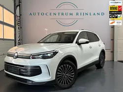 Wit Gebruikt 2025 VW Tiguan Edition SUV | € 38.999 (Super prijs)