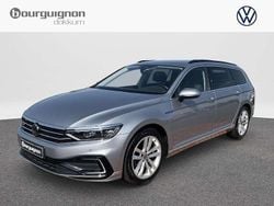 Grijs Gebruikt 2023 VW Passat Business Stationwagen | € 25.500 (Goede deal)