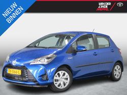 Blauw Gebruikt 2018 Toyota Yaris Hybrid Active Hatchback | € 15.950 (Eerlijke prijs)