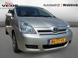 Grijs Gebruikt 2007 Toyota Verso Terra MPV | € 4.950