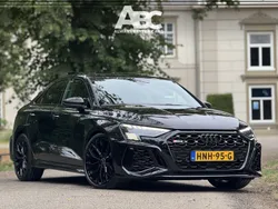 Zwart Gebruikt 2022 Audi RS3 Hatchback | € 61.900 (Super prijs)