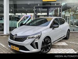 Grijs, metallic lak Gebruikt 2025 Renault Clio V Techno Hatchback | € 23.390 (Iets duurder)