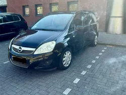 Gebruikt 2009 Opel Zafira Edition MPV | € 2.950 (Iets duurder)