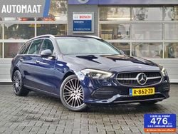 Blauw Gebruikt 2023 Mercedes C180 Luxury Stationwagen | € 36.945 (Eerlijke prijs)