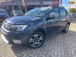 Blauw Gebruikt 2018 Dacia Sandero Stepway Hatchback | € 8.950 (Eerlijke prijs)