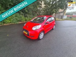 Rood Gebruikt 2010 Citroën C1 Hatchback | € 1.499 (Super prijs)