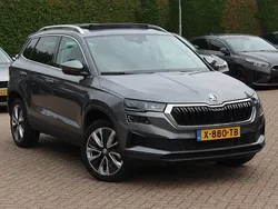 Grijs Gebruikt 2023 Skoda Karoq Business Line SUV | € 33.750 (Goede deal)