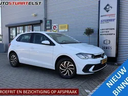 Wit Gebruikt 2023 VW Polo IQ Drive Hatchback | € 20.750 (Goede deal)