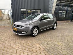 Grijs Gebruikt 2011 VW Polo Comfortline Hatchback | € 5.499 (Eerlijke prijs)