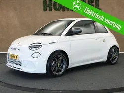 Wit Nieuw 2024 Abarth 500e Hatchback | € 30.950 (Eerlijke prijs)