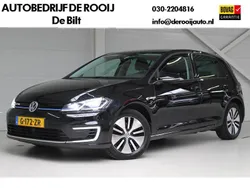 Zwart Gebruikt 2019 VW e-Golf Hatchback | € 14.795