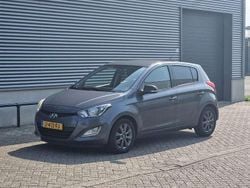 Gebruikt 2014 Hyundai i20 Style Sedan | € 6.199 (Goede deal)