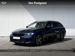 Blauw Gebruikt 2023 BMW 330e M Sport Stationwagen | € 43.900 (Super prijs)