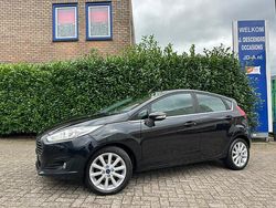 Zwart Gebruikt 2016 Ford Fiesta Titanium Hatchback | € 6.995 (Super prijs)