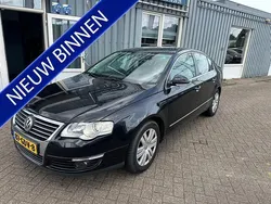 Zwart Gebruikt 2009 VW Passat Highline Sedan | € 1.990 (Super prijs)