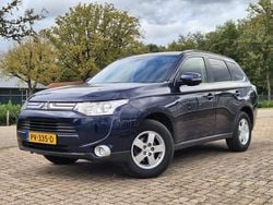 Blauw Gebruikt 2013 Mitsubishi Outlander Intense SUV | € 6.499 (Iets duurder)