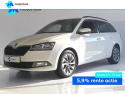 Wit Gebruikt 2022 Skoda Fabia Business Line Stationwagen | € 18.440 (Eerlijke prijs)