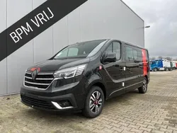 Zwart Nieuw 2024 Renault Trafic Van | € 33.750 (Eerlijke prijs)