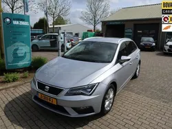 Grijs Gebruikt 2020 Seat Leon ST Stylance Stationwagen | € 15.995 (Goede deal)