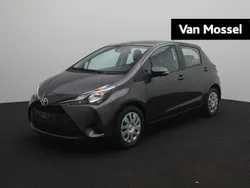 Grijs Gebruikt 2020 Toyota Yaris Comfort Hatchback | € 14.745 (Eerlijke prijs)