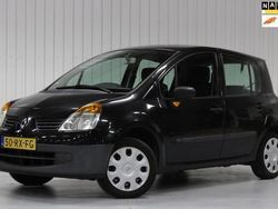 Zwart Gebruikt 2005 Renault Modus Campus MPV | € 999 (Iets duurder)
