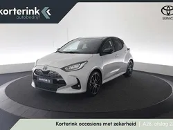 Grijs Gebruikt 2023 Toyota Yaris Sport Hatchback | € 27.950 (Eerlijke prijs)
