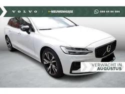 Wit Gebruikt 2021 Volvo V60 R-Design Stationwagen | € 34.899 (Eerlijke prijs)